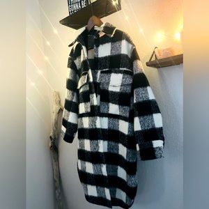 NWT!! H&M Long Black/White Flannel Coat-Size: XS